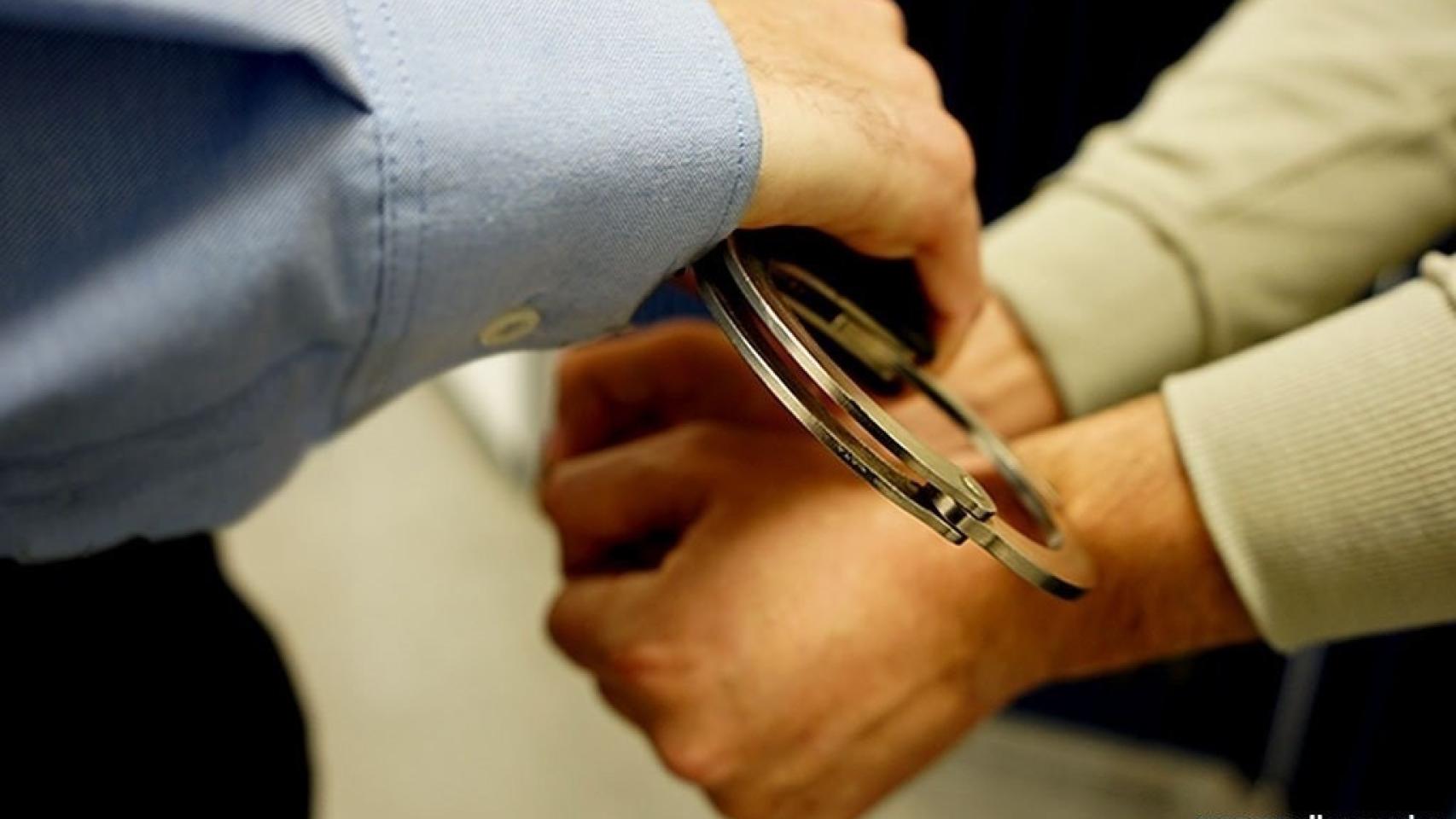 Detención practicada por la policía en una imagen de archivo / EP