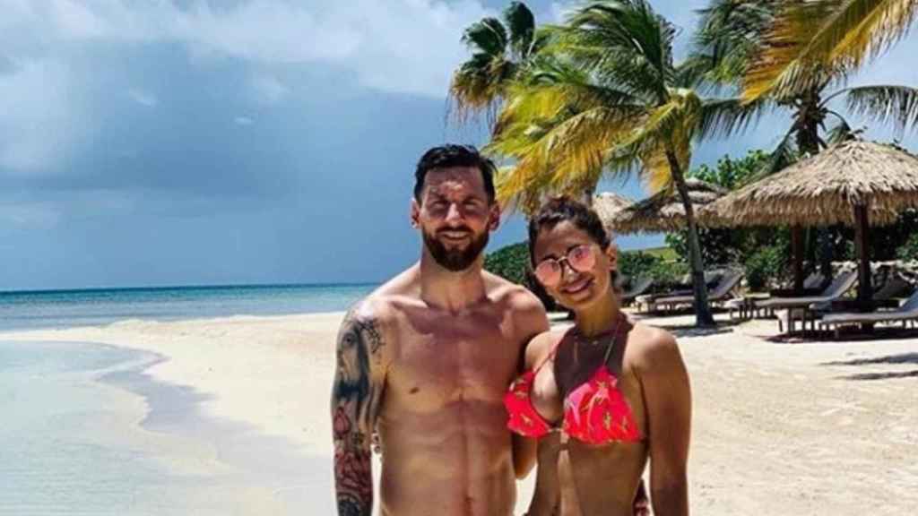 Leo Messi y Antonella Roccuzzo en el Caribe