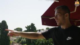 Una foto de Arthur en el jardín de su casa / FCB