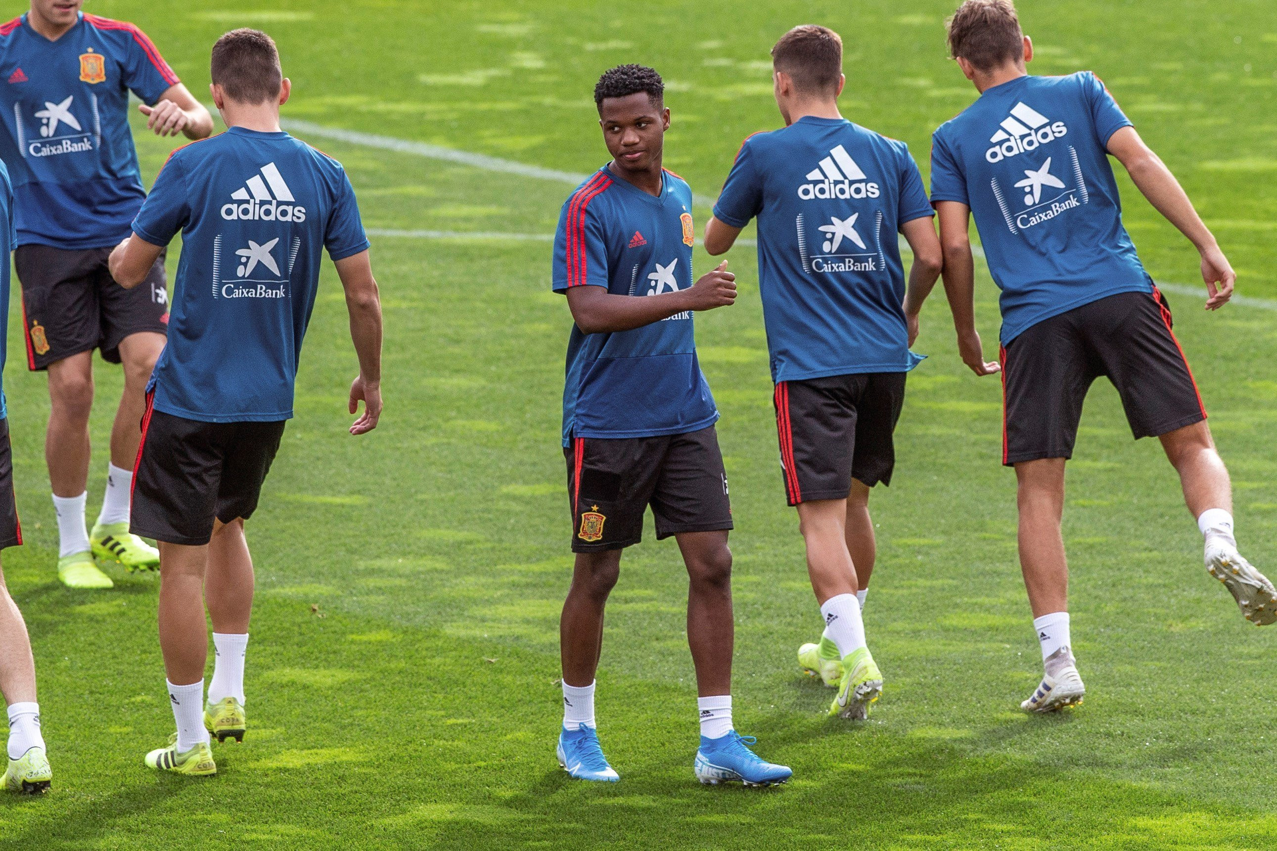 Ansu Fati en un entrenamiento con la selección española sub-21 / EFE