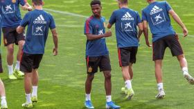 Ansu Fati en un entrenamiento con la selección española sub-21 / EFE