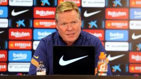 Koeman en la rueda de prensa previa del partido ante el Rayo / FC Barcelona