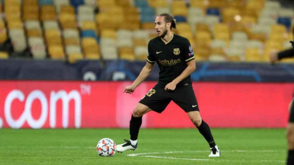 Mingueza durante el partido del Barça contra el Dinamo de Kiev / FC Barcelona