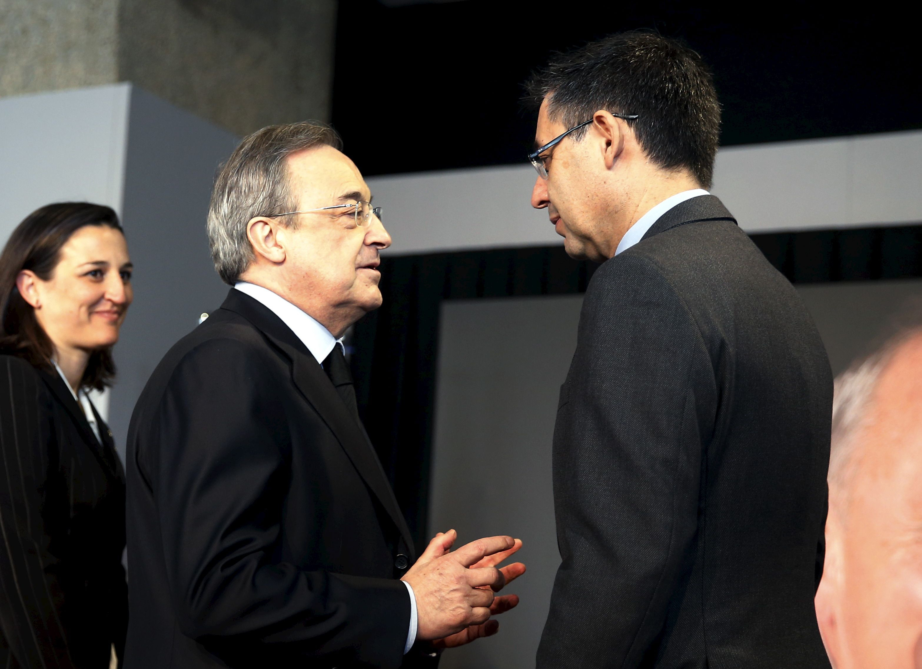 Bartomeu, en un acto junto a Florentino Pérez | EFE