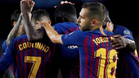 Una foto de Jordi Alba junto a sus compañeros / EFE