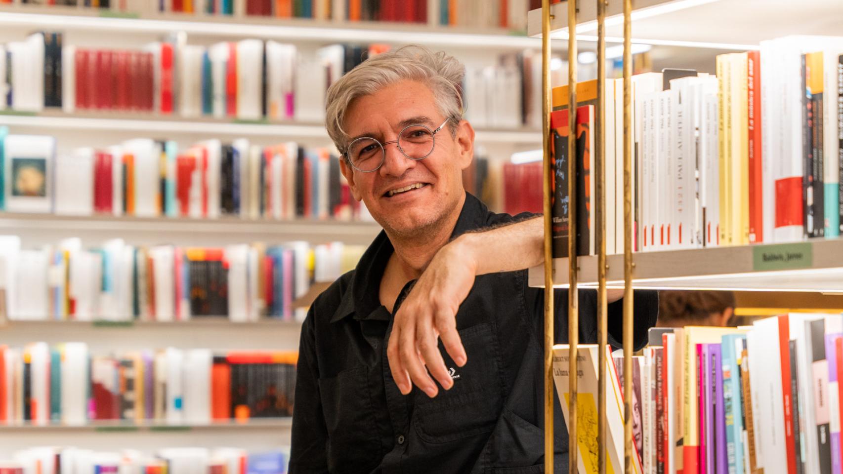 El escritor Emiliano Monge / LUIS MIGUEL AÑÓN