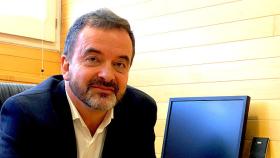 Alfred Bosch en su despacho en una entrevista con Crónica Global / CG