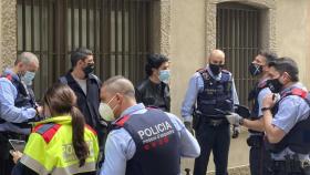Momento en el que los Mossos identifican a Xavier Pellicer, diputado de la CUP / CUP