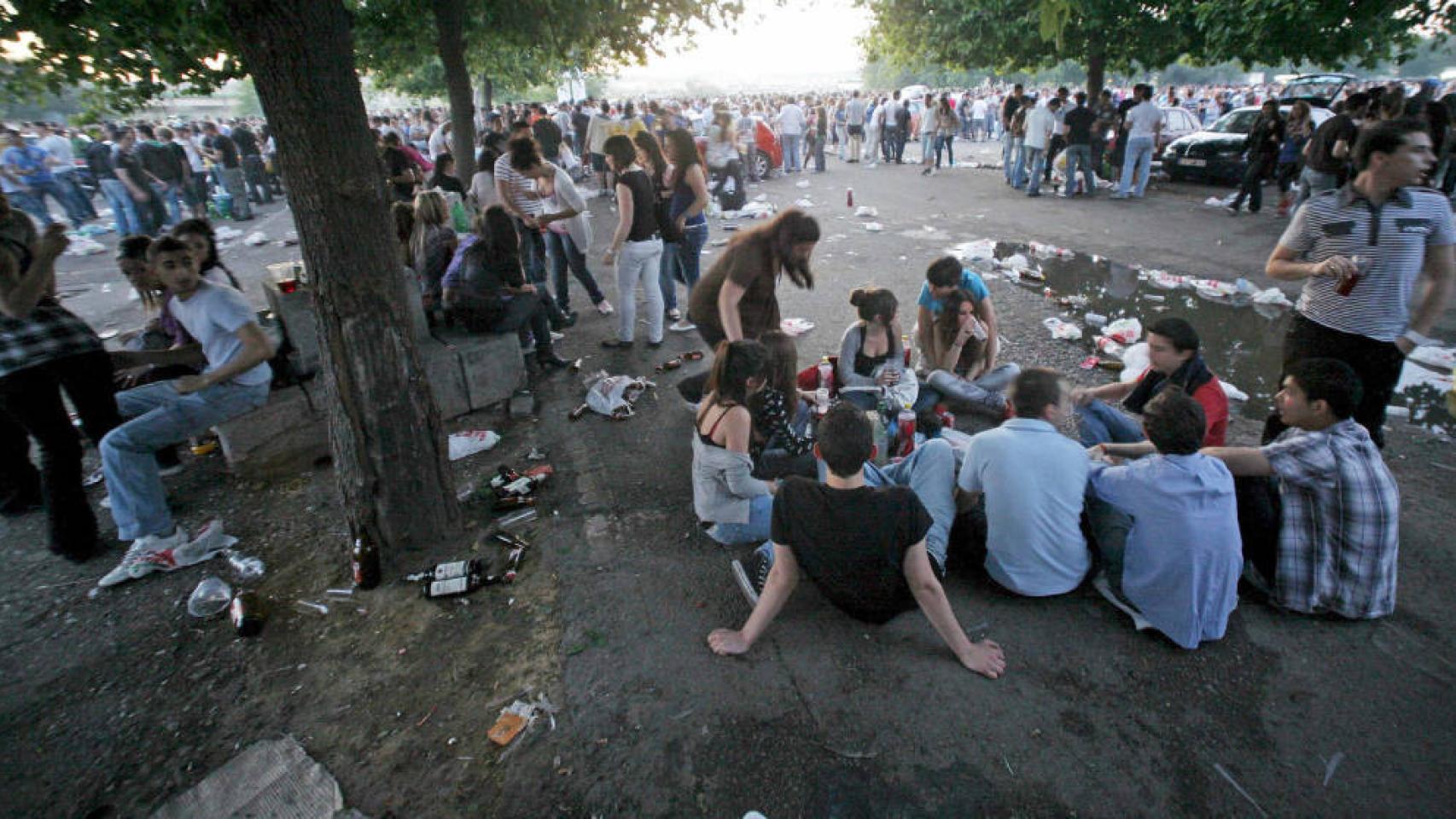 Un grupo de jóvenes, imagen de archivo / EFE