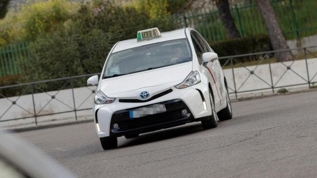 Un taxi en Madrid durante el estado de alarma decretado por el coronavirus / EP