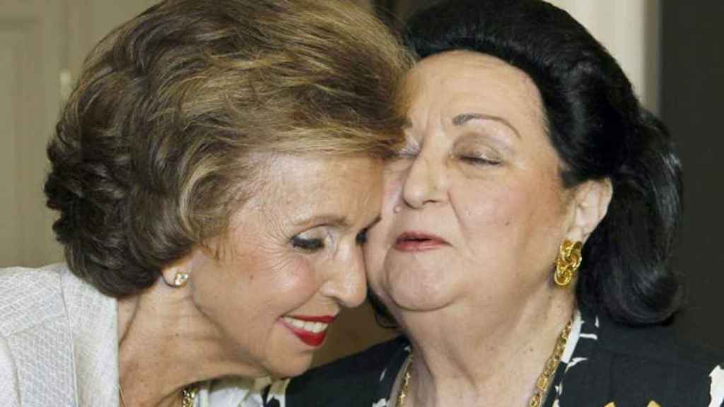 La empresaria Carmen Mateu junto a Montserrat Caballé / EFE