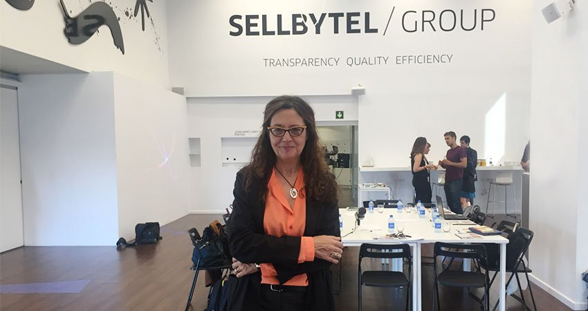 Helena Guardans, cosejera delegada de Sellbytel en la principal sede del grupo en Barcelona.