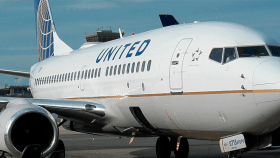 United estrena el jueves un vuelo directo de temporada a Washington desde Barcelona.