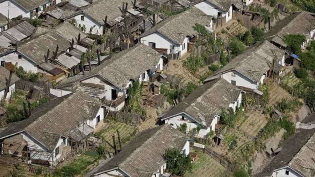 Una foto de archivo de casas de campo