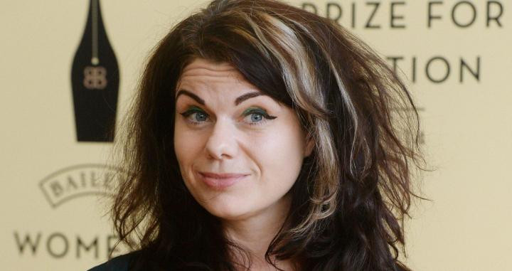 La periodista Caitlin Moran / BBC