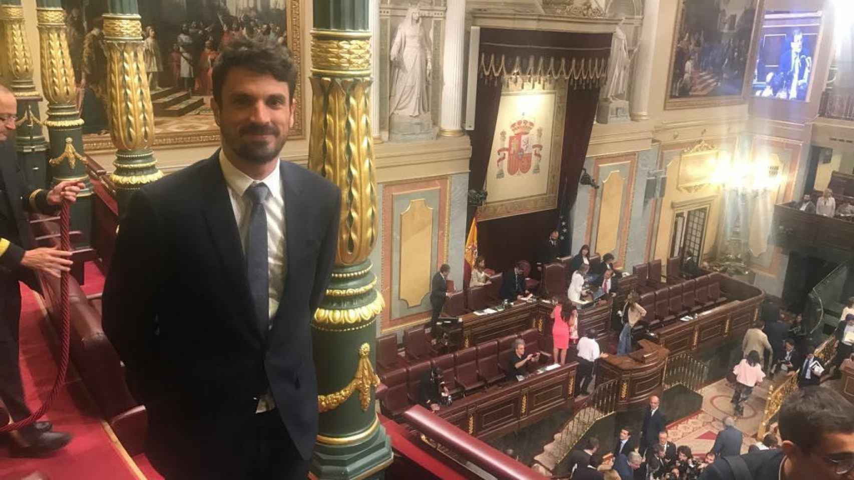 El alcalde de Gimenells, Dante Pérez, en una visita al Congreso de los Diputados / FACEBOOK