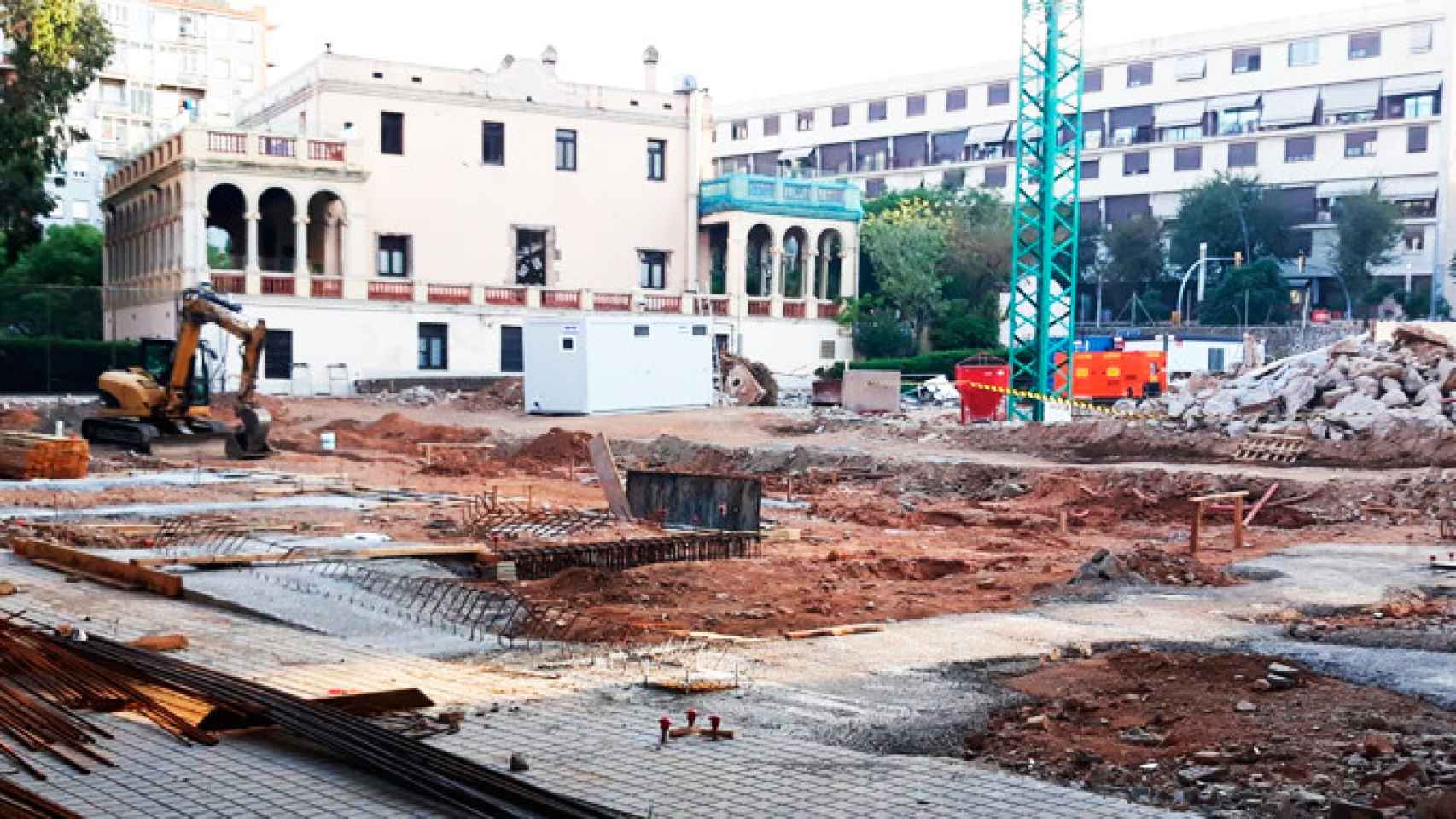 Imagen del antiguo patio de la escuela Ignasi Iglesias de Barcelona / CG