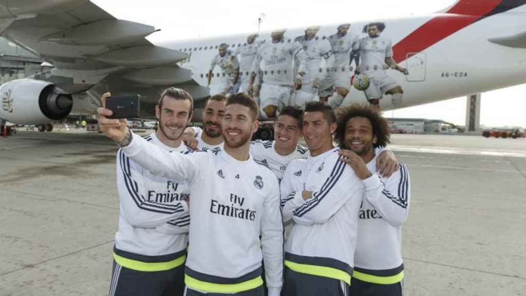 El Real Madrid presenta su nuevo avión A380 de Emirates.