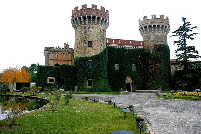 Castillo de Peralada / JOSEP RENALIAS - WIKIPEDIA COMMONS