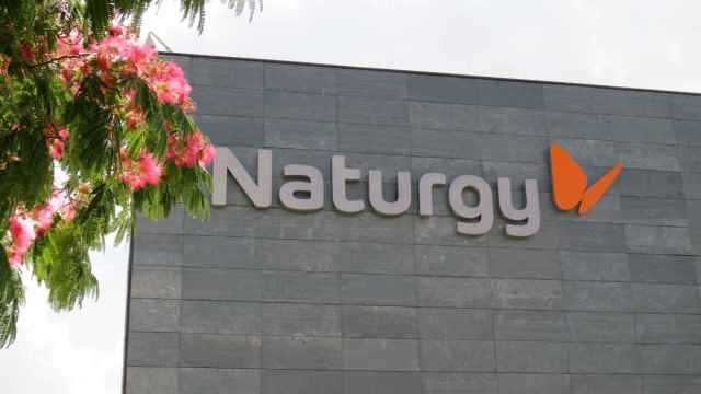 El logo de Naturgy en uno de sus edificios / NATURGY