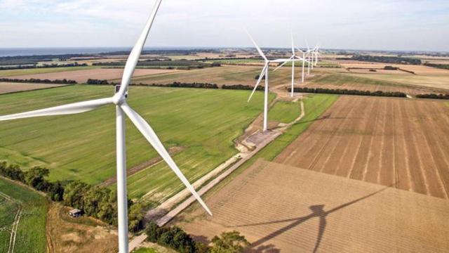 Unas turbinas eólicas en Dinamarca / VESTAS