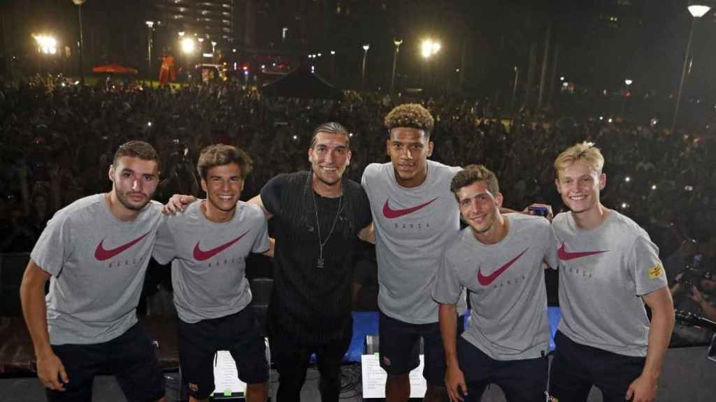 Los jugadores del FC Barcelona y José Manuel Pinto en el Barça Fest de Miami / FCB