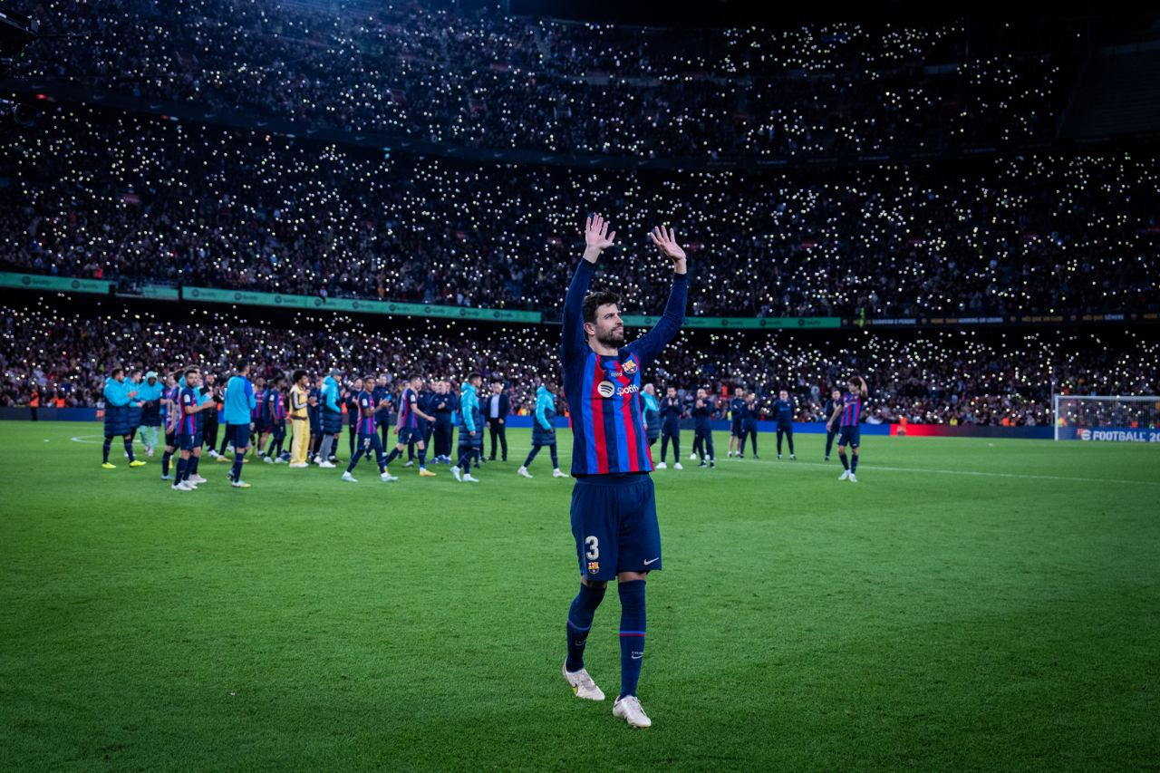 Espectacular imagen del Camp Nou despidiendo a Gerard Piqué / FCB