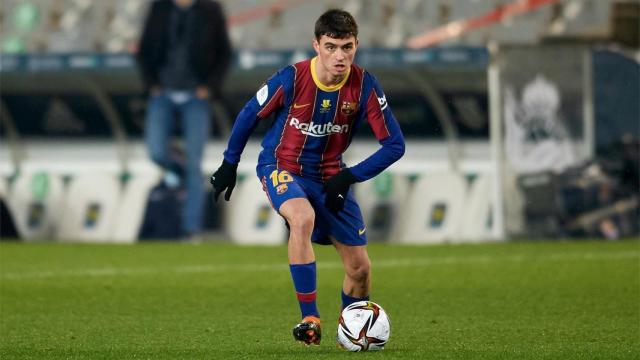 Pedri en un partido con el Barça / EFE