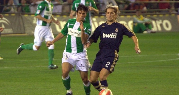 Michel Salgado, en un partido ante el Betis | REDES