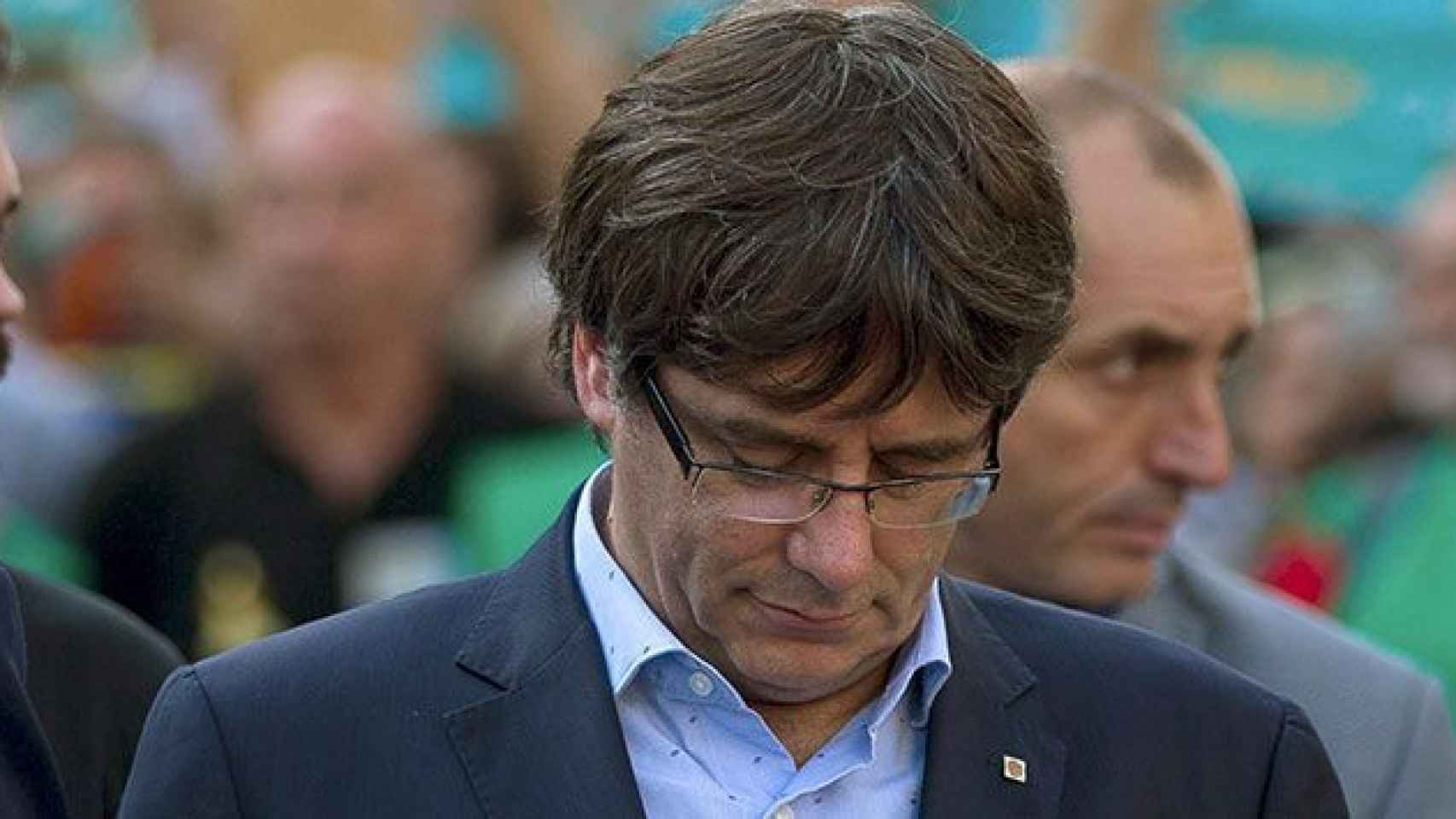 El presidente de la Generalitat, Carles Puigdemont, en la manifestación del sábado contra el artículo 155 y por la liberación de Jordi Sànchez y Jordi Cuixart / EFE