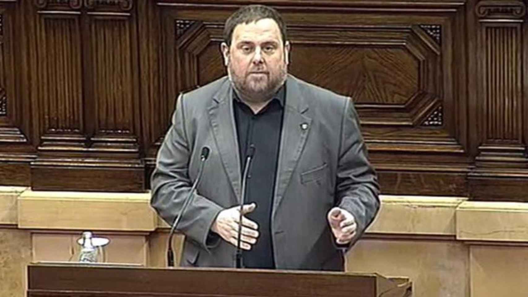 El vicepresidente de la Generalitat, Oriol Junqueras, en el Pleno del Parlament.