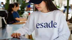 La imagen de Esade, que pretende potenciar su marca con la elección de la agencia creativa Folch para llevar su comunicación de branding / ESADE