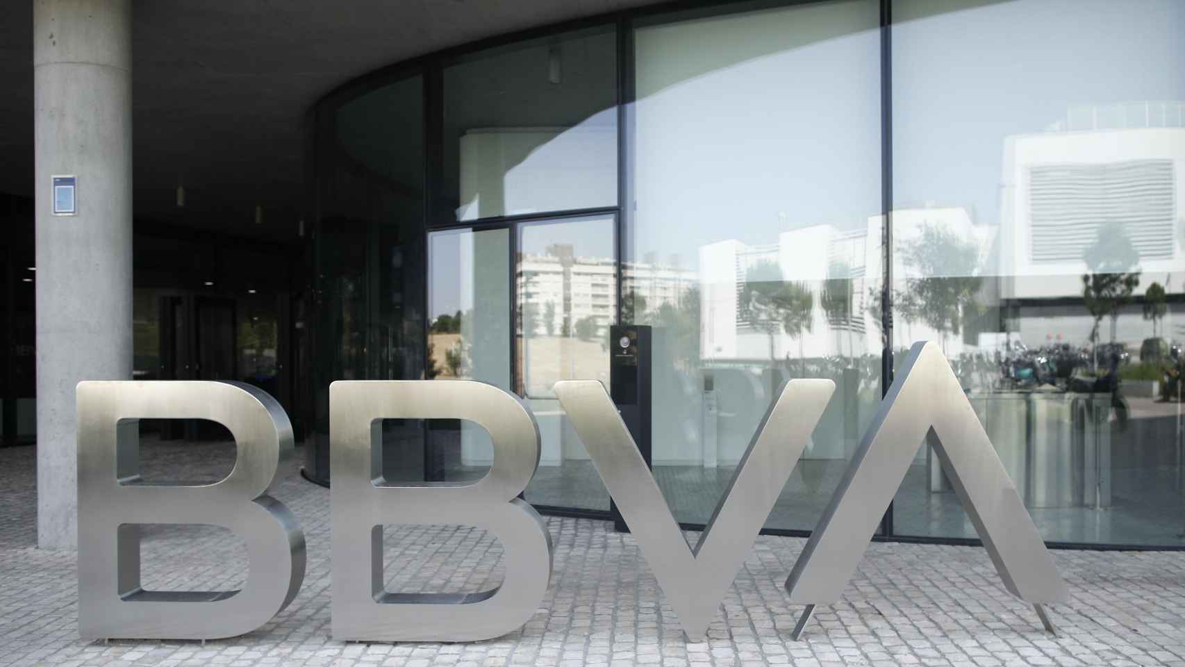 Detalle de la sede de BBVA en Madrid / EP