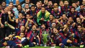 Los jugadores del Barça celebran la Champions de fútbol de 2015 / FCB