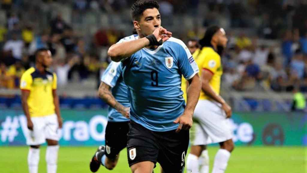 Luis Suárez en un partido con Uruguay /REDES