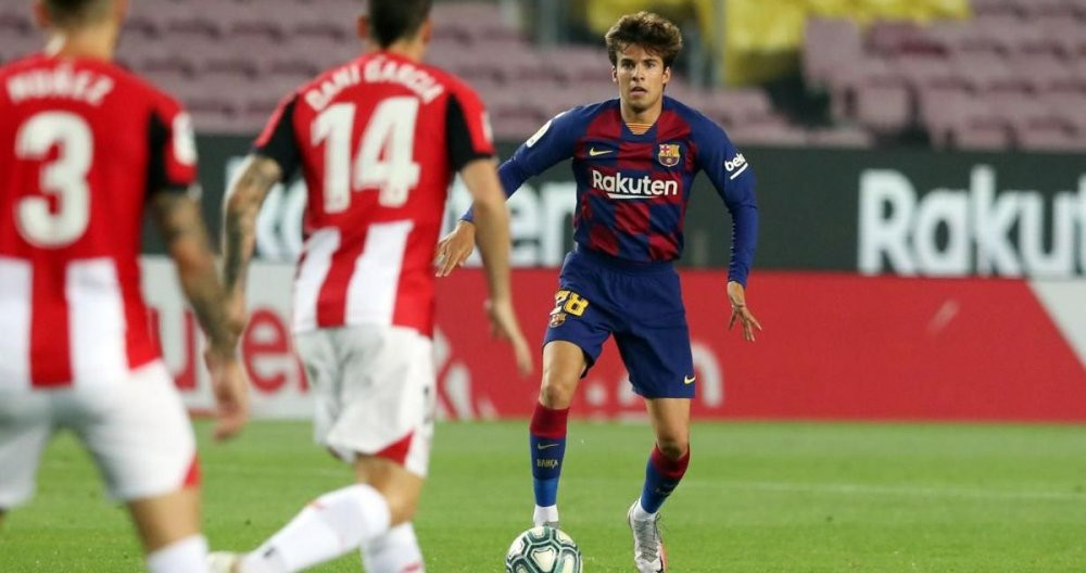 Riqui Puig durante el encuentro ante el Athletic /FCB