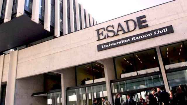 Entrada de la escuela de negocios Esade en Barcelona / CG