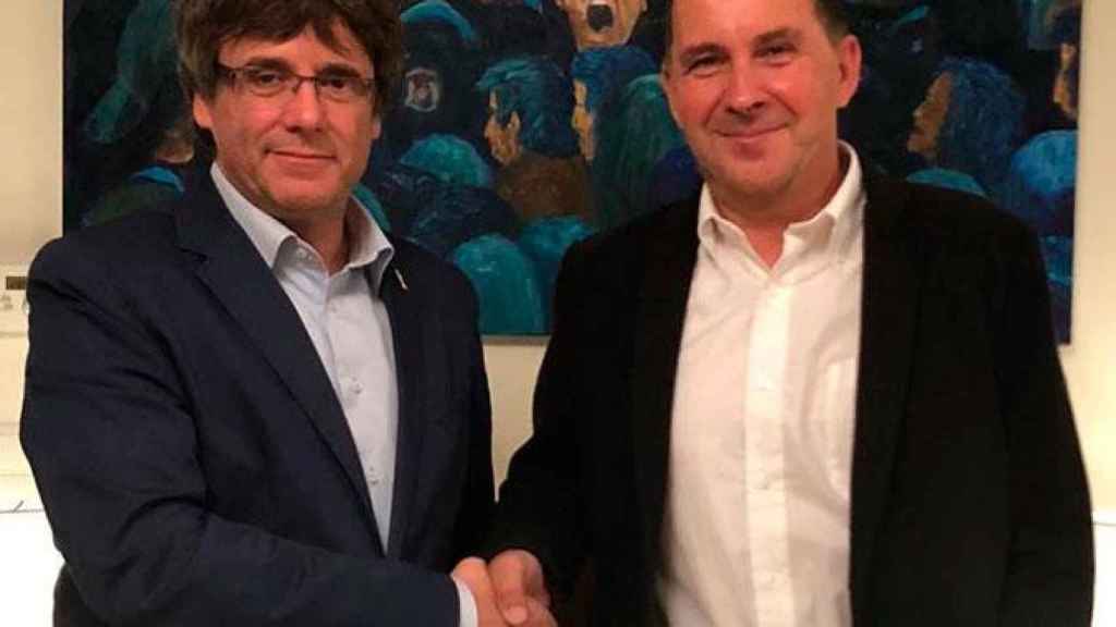 Puigdemont y Otegi, durante su encuentro en Waterloo / @ArnaldoOtegi