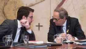 Pere Aragonès, vicepresidente de la Generalitat (i), junto a Quim Torra, presidente catalán / EFE