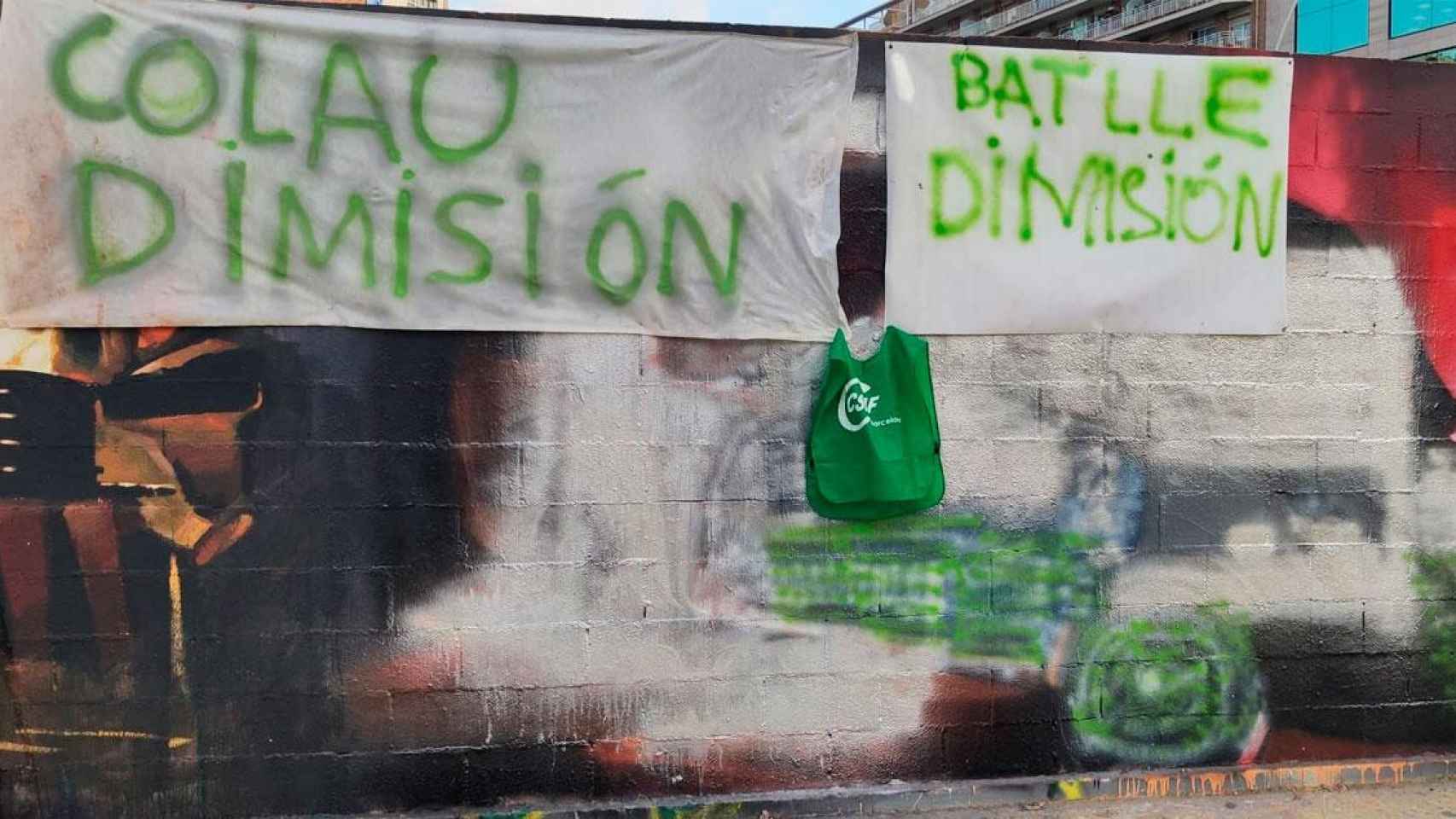 Imagen del mural contra la Guardia Urbana pintado por Martz en el parque de las Tres Chimeneas / CG