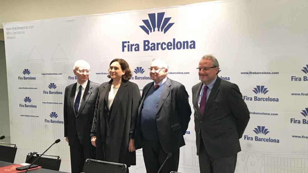 Ada Colau junto a Miquel Valls, Constantí Serrallonga y Josep Lluís Bonet en la presentación de resultado de la Fira de Barcelona / CG