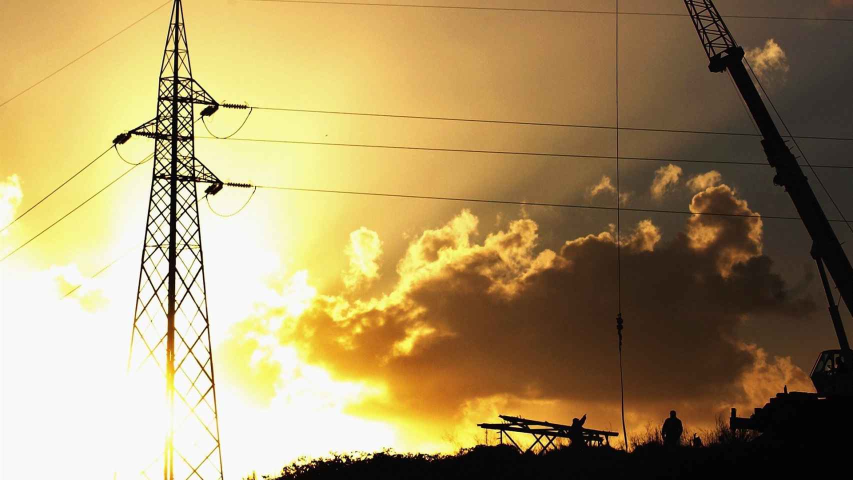 Una torre eléctrica en una imagen de archivo / EP