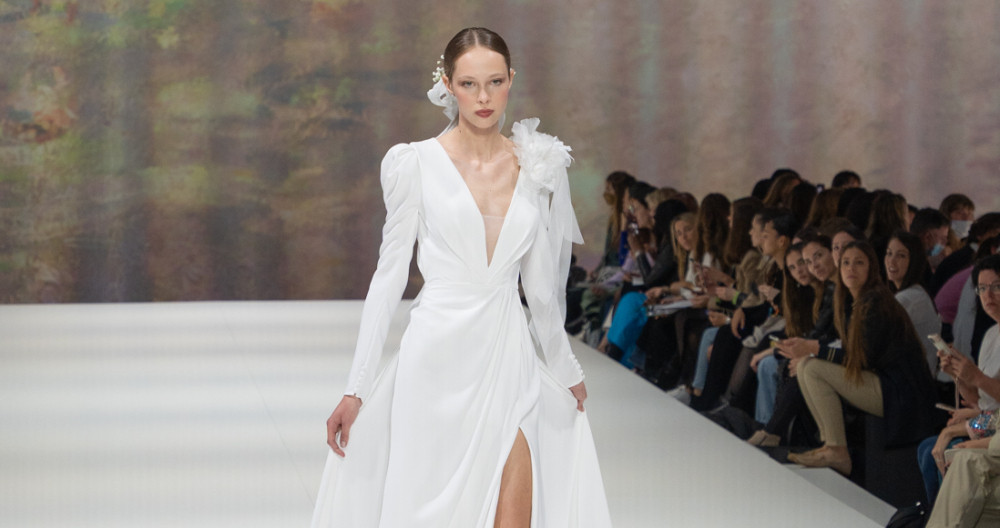 Los diseños de la colección Marchesa x Pronovias en la Barcelona Bridal Fashion Week / LUIS MIGUEL AÑÓN (CD)