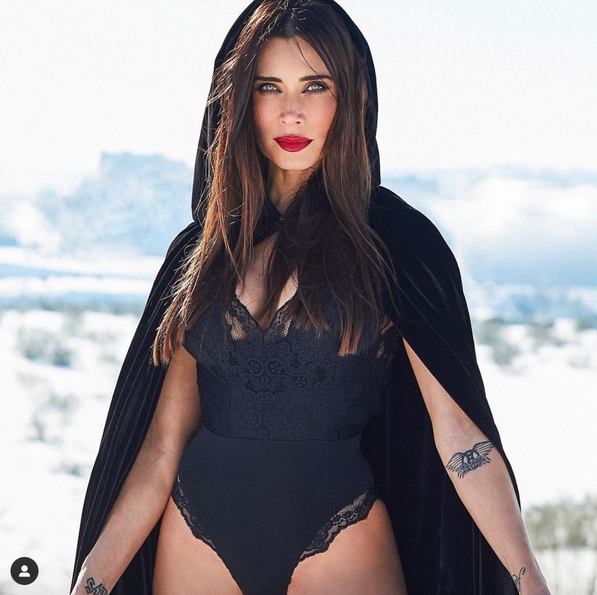 Pilar Rubio se disfraza para ir a la nieve