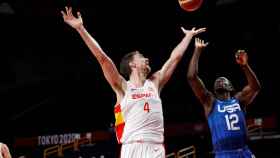 Pau Gasol, en una acción en los cuartos de final contra Estados Unidos, durante su último partido con la selección / EFE