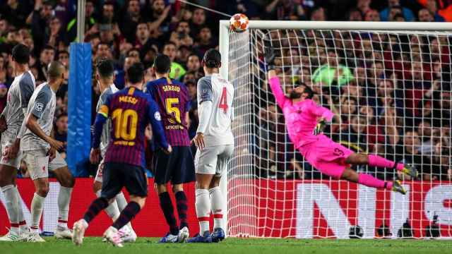 El gol de falta de Messi al Liverpool protagoniza el episodio 6 de 'Matchday'