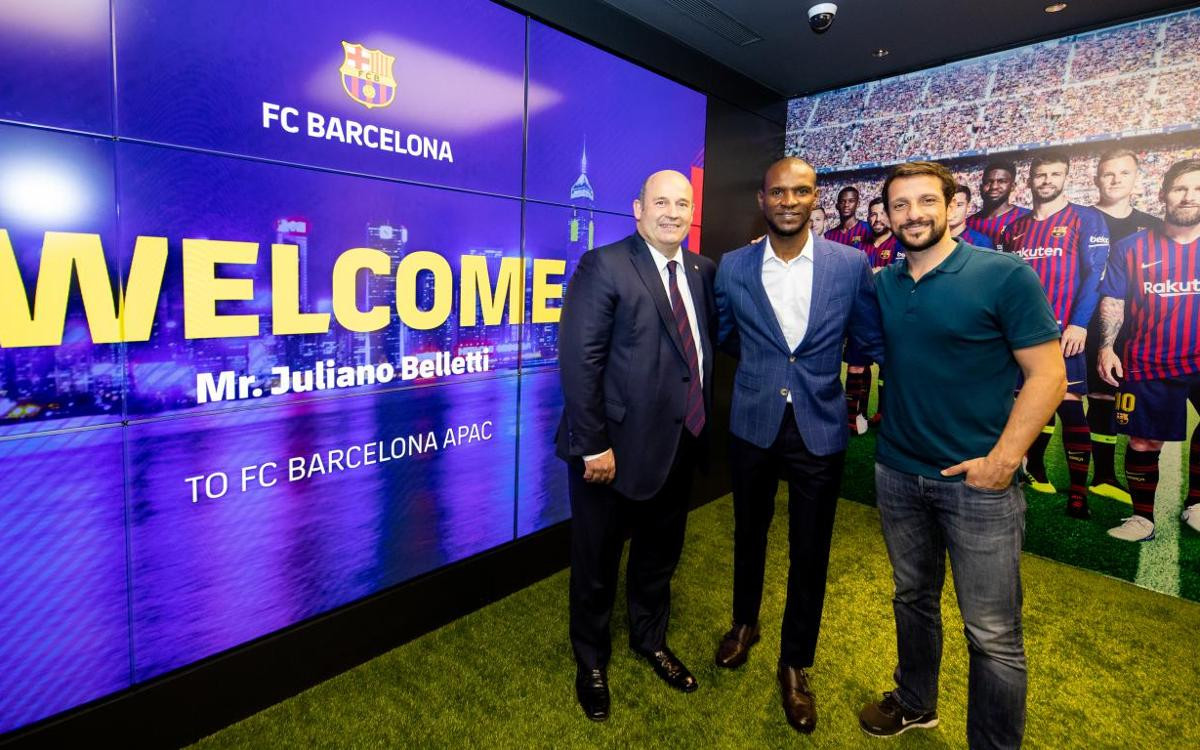 Òscar Grau, Eric Abidal y Belletti en la gira americana / EFE