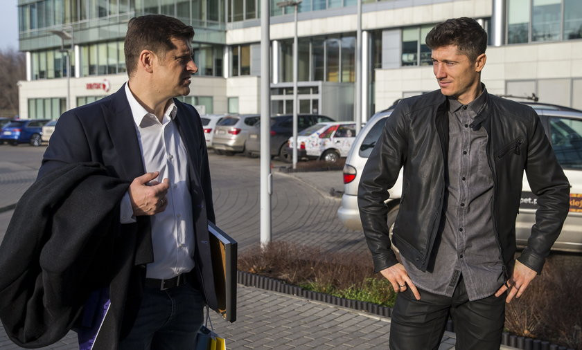 Kuwarski y Lewandowski : TWITTER