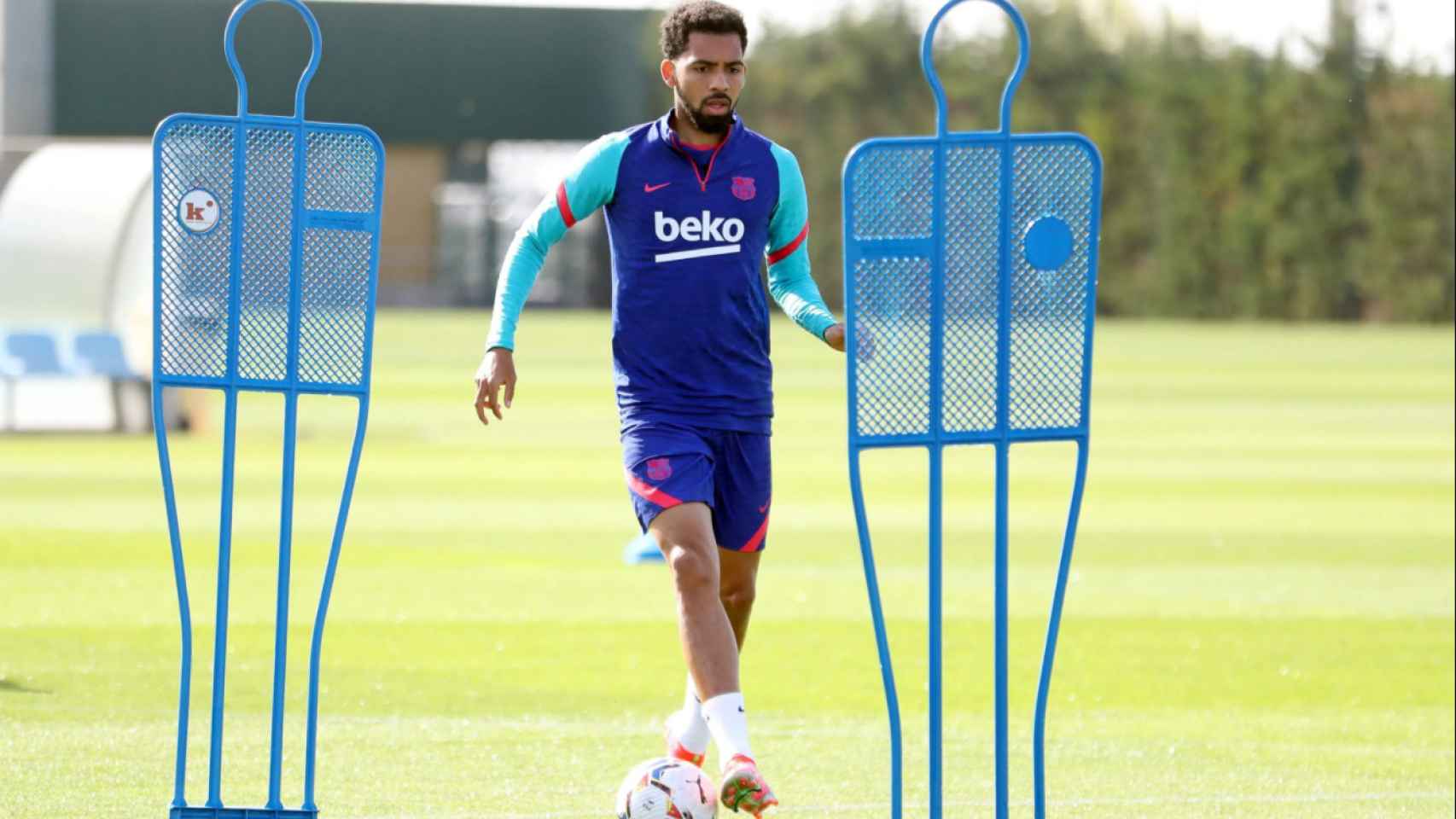 Matheus Fernandes en un entrenamiento con el Barça / FC Barcelona