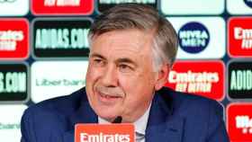 Carlo Ancelotti en una rueda de prensa con el Real Madrid / EFE